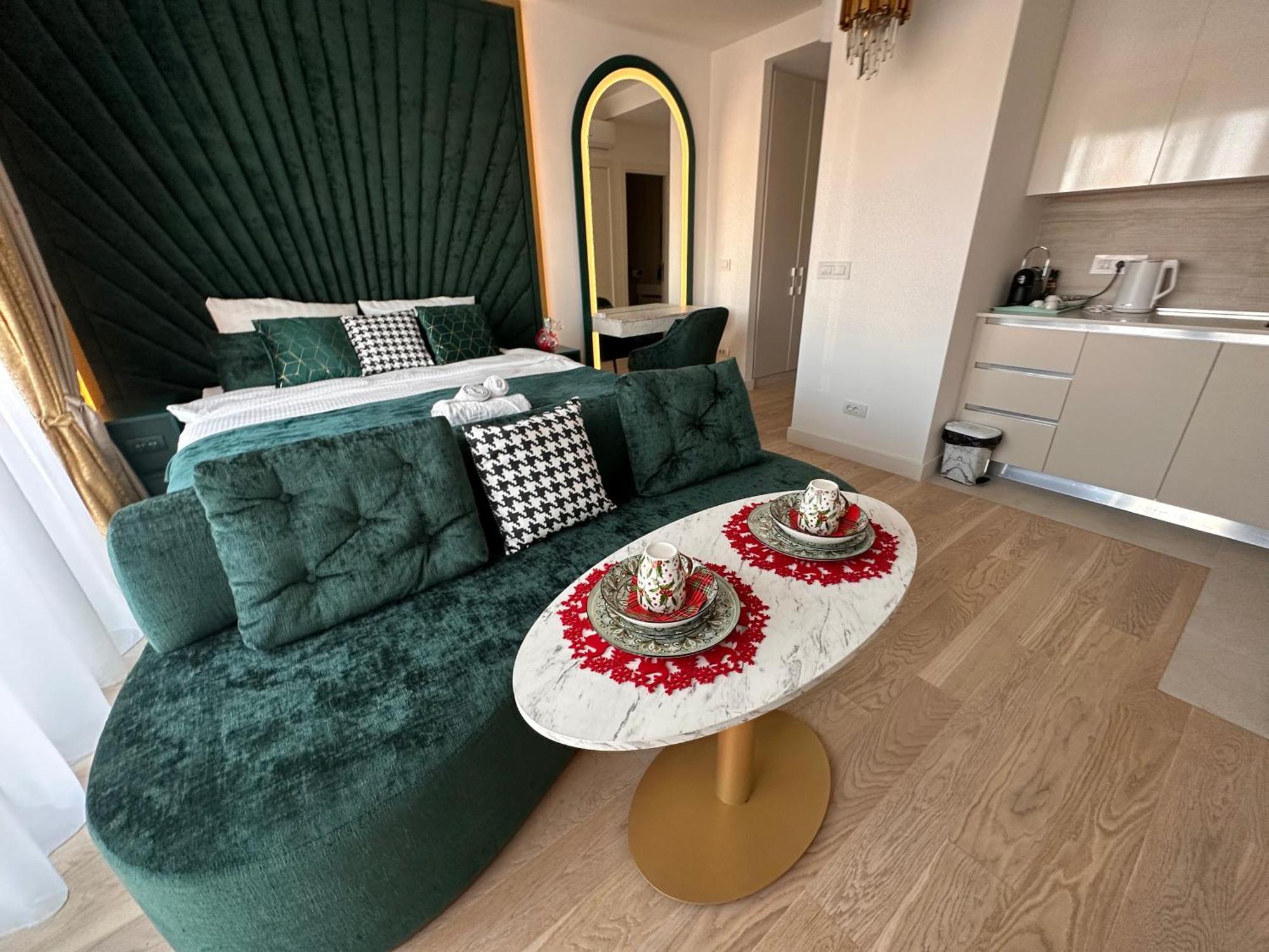 Апартамент Beldorado - Waterfront Luxury Amber