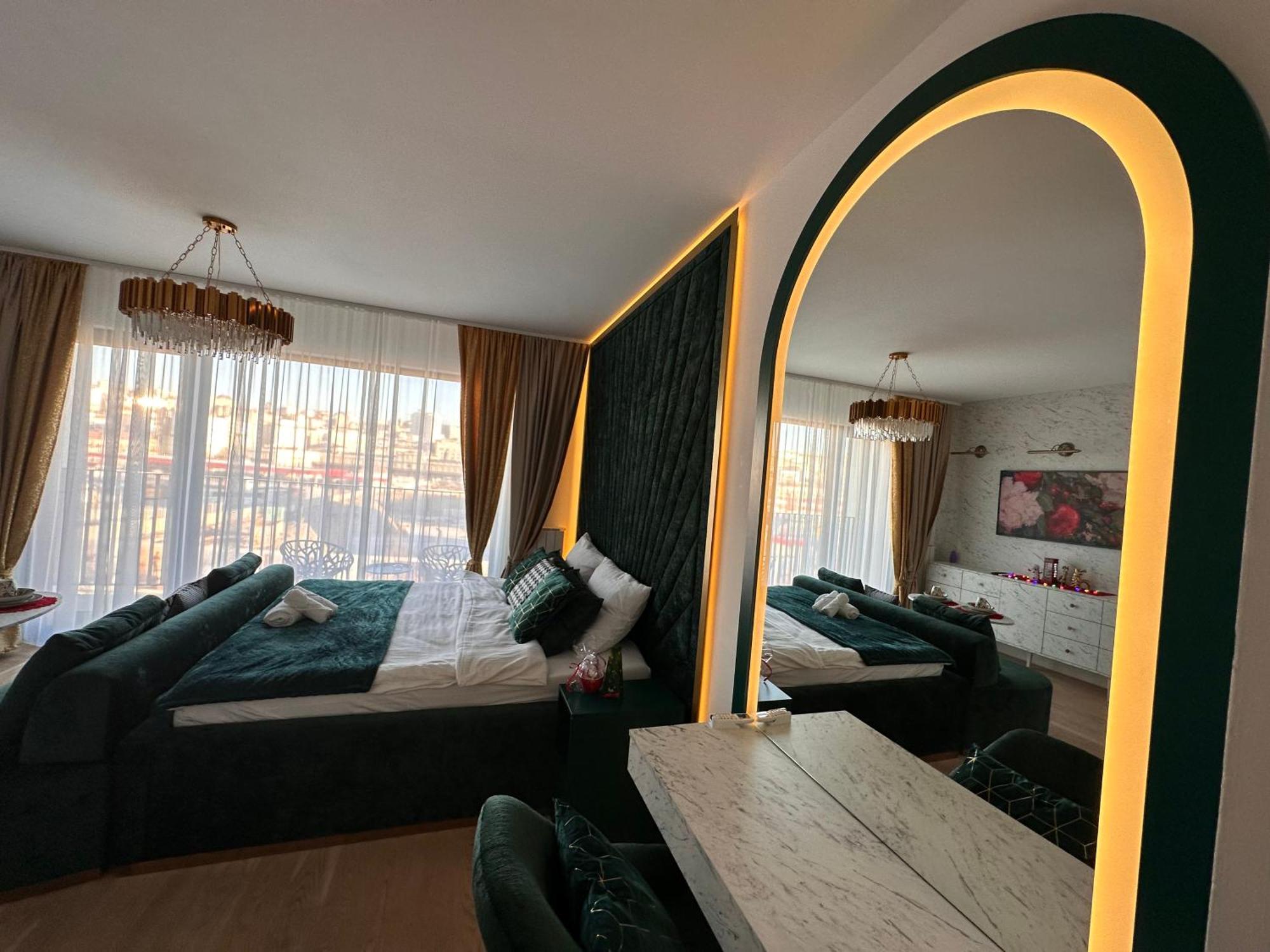 Beldorado - Waterfront Luxury Amber * Belgrade