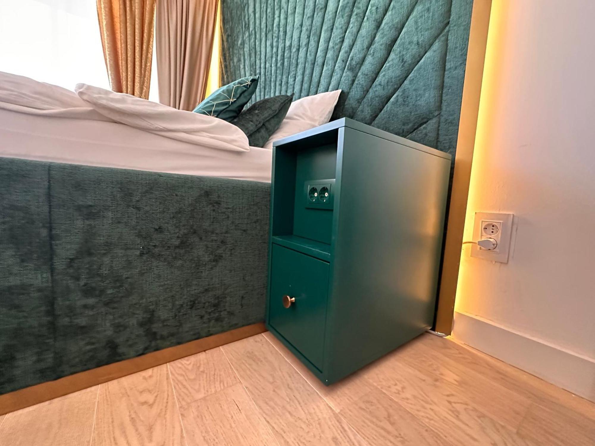 Beldorado - Waterfront Luxury Amber Apartment Belgrade